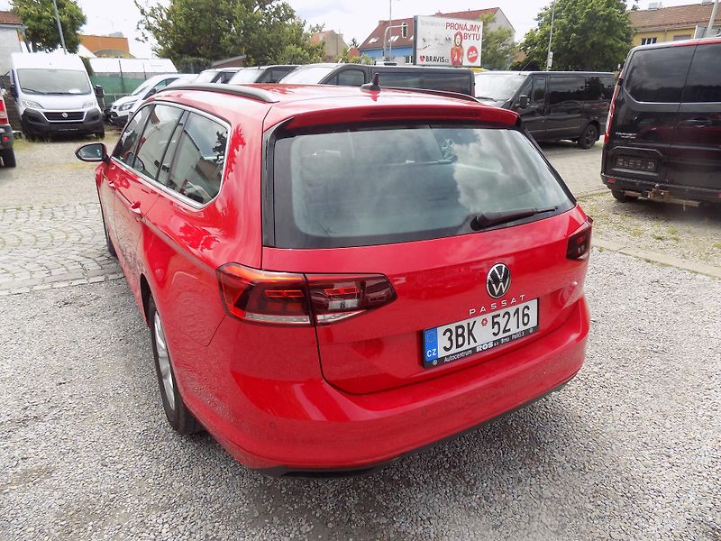 Volkswagen Passat 2,0 TDI DSG SUPERSTAV!!! - fotka 14 z 41