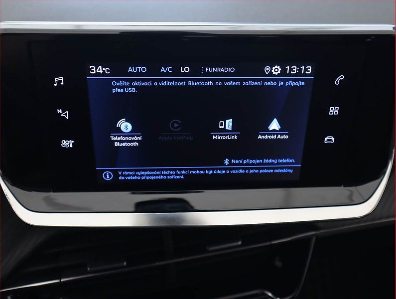 Peugeot 208 (2020) 1.2 PureTech, Automat, Kůže - fotka 19 z 20