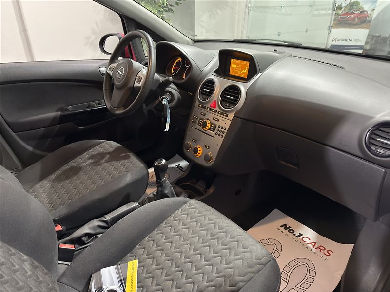 Opel Corsa 1,4   iSPORT TOP STAV I VZHLED - fotka 18 z 43