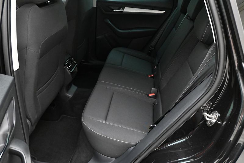 Škoda Karoq 2,0 TDI 85kW DSG TAŽNÉ Záruka - fotka 14 z 32