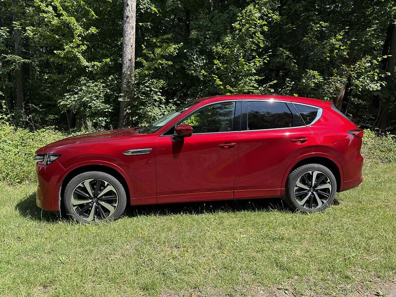 Mazda CX-60 (2023) 3.3D, 254hp, 4x4, TAKUMI, DPH - fotka 2 z 10