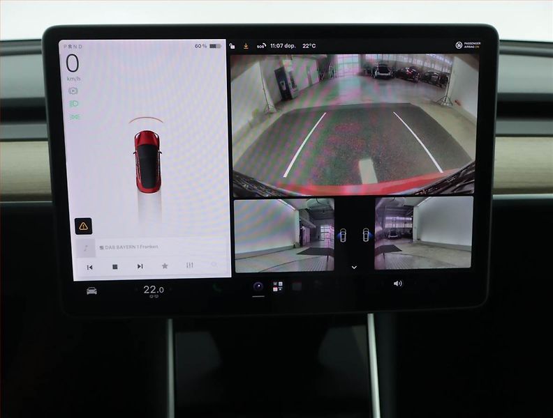 Tesla Model 3 (2020) Std Range Plus 52kWh, SoH 85% - fotka 20 z 23