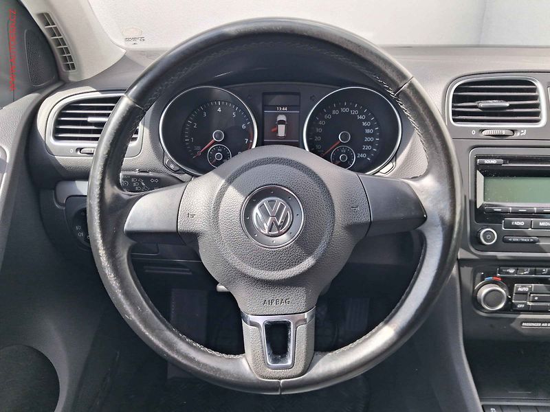 Volkswagen Golf (2011) 1.2TSi, ČR, Trendline - fotka 11 z 16