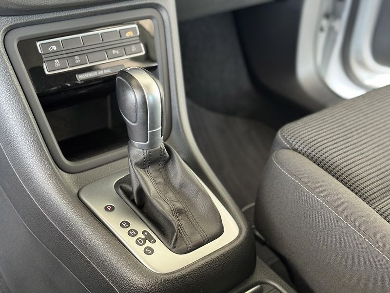 Volkswagen Sharan 2,0TDI 110kW*DSG*Tažné*DPH - fotka 30 z 40