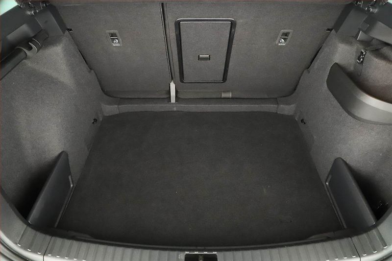 Škoda Karoq (2024) 1.5 TSI, Drive - fotka 11 z 15
