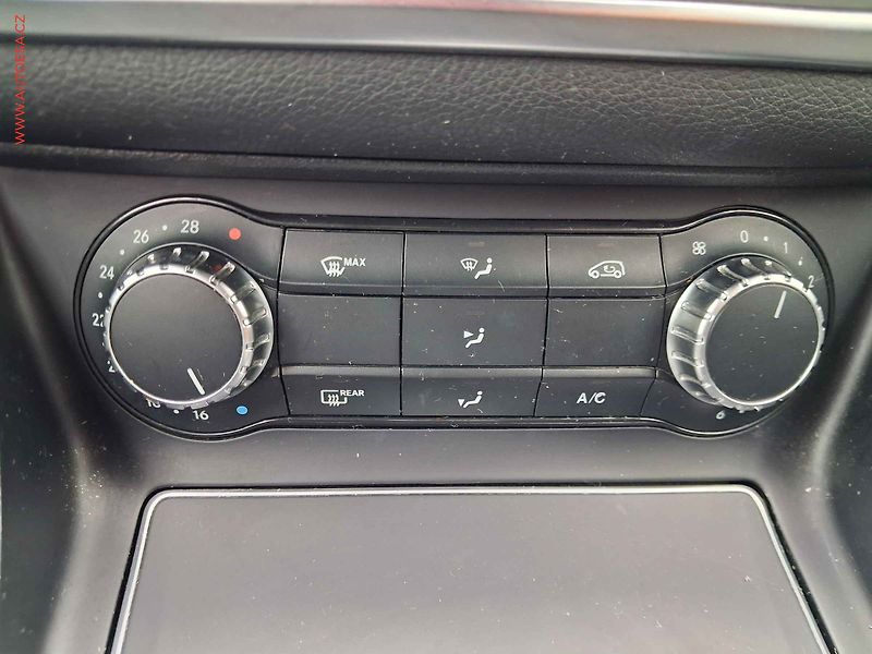 Mercedes-Benz CLA (2019) 2.2CDi CLA200, AT, LED, navi - fotka 13 z 21