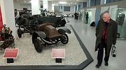 Zahájení výstavy Osobní automobily Praga v Národním technickém muzeu 18.prosince