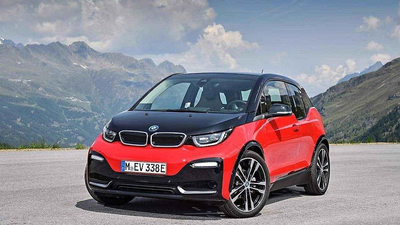 BMW i3 pro záchranné služby České republiky.