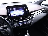 Toyota C-HR 1,8 E-CVT Executive CZ - náhled 24