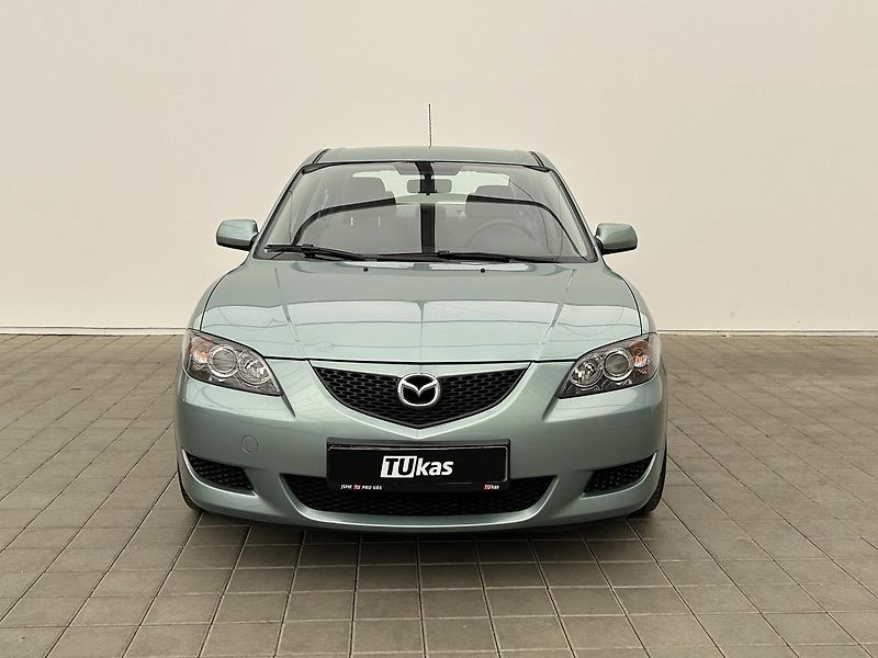 Mazda 3 1.6 i . - fotka 8 z 22