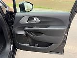 Chrysler Pacifica (2019) 3,6 Pentastar S Radar 360 2019 - náhled 10