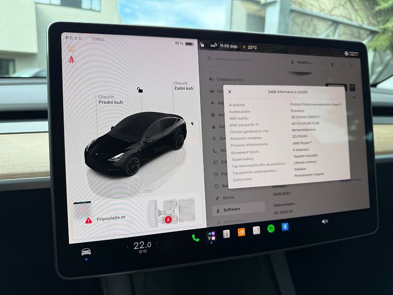 Tesla Model Y Long Range AWD Tažné / záruka - fotka 25 z 40