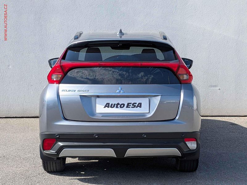 Mitsubishi Eclipse Cross (2021) 1.5 T-MIVEC, 2.maj,ČR - fotka 5 z 19