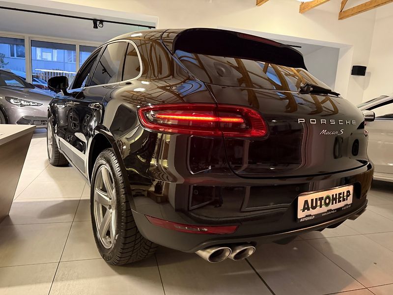 Porsche Macan (2014) S 3.0 V6 190 kW - fotka 6 z 24