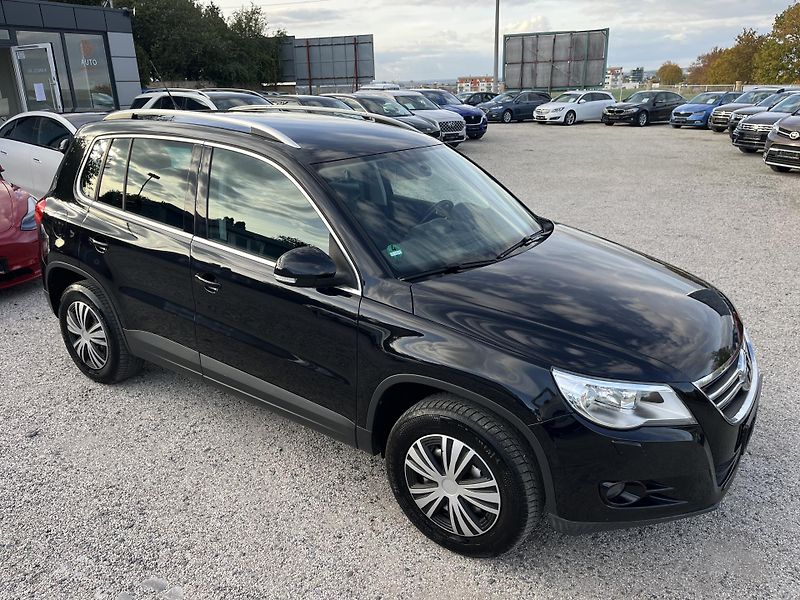 Volkswagen Tiguan (2009) 2.0 TSI 147KW 4x4  - fotka 9 z 21