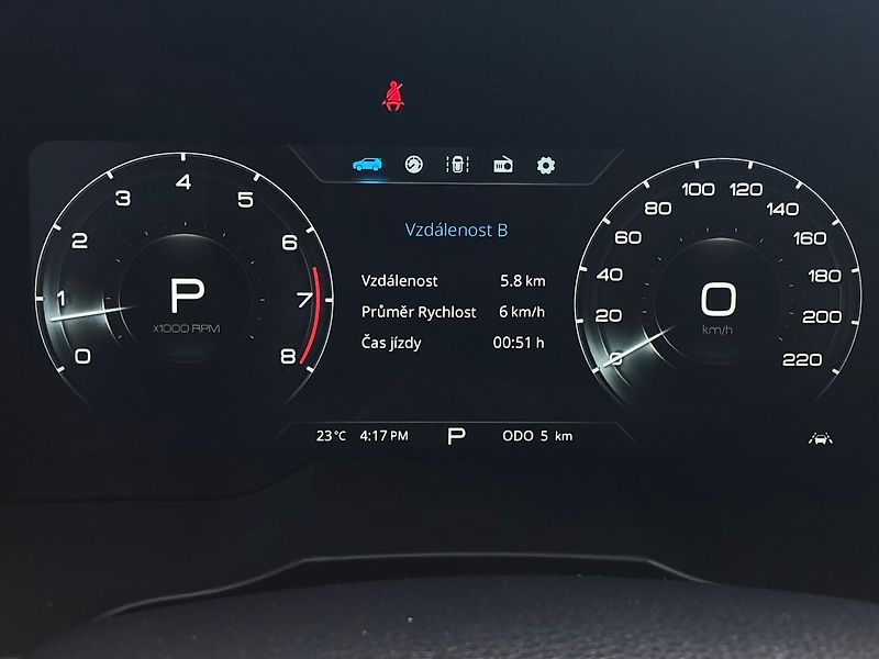 KGM Tivoli Grand Style plná výbava - fotka 18 z 23