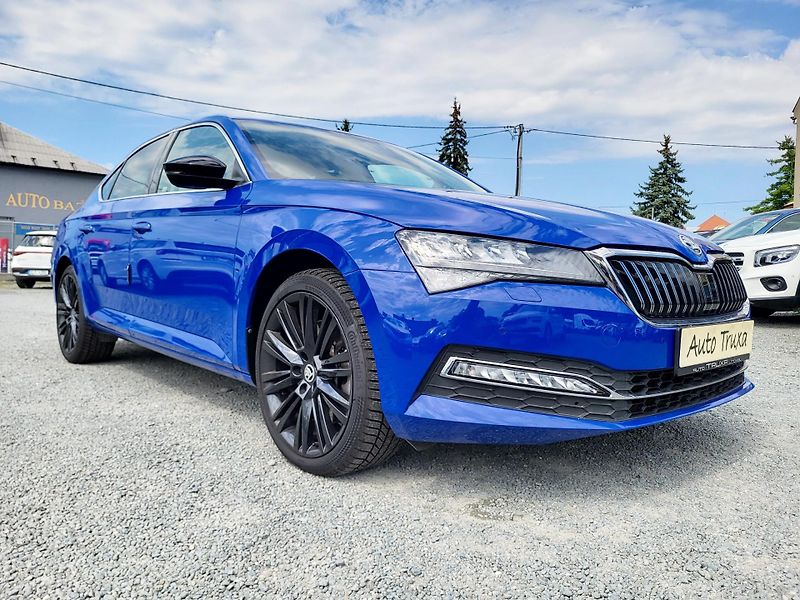 Škoda Superb 2.0 TSI 206kW DSG 4x4 STYLE+ - fotka 33 z 50