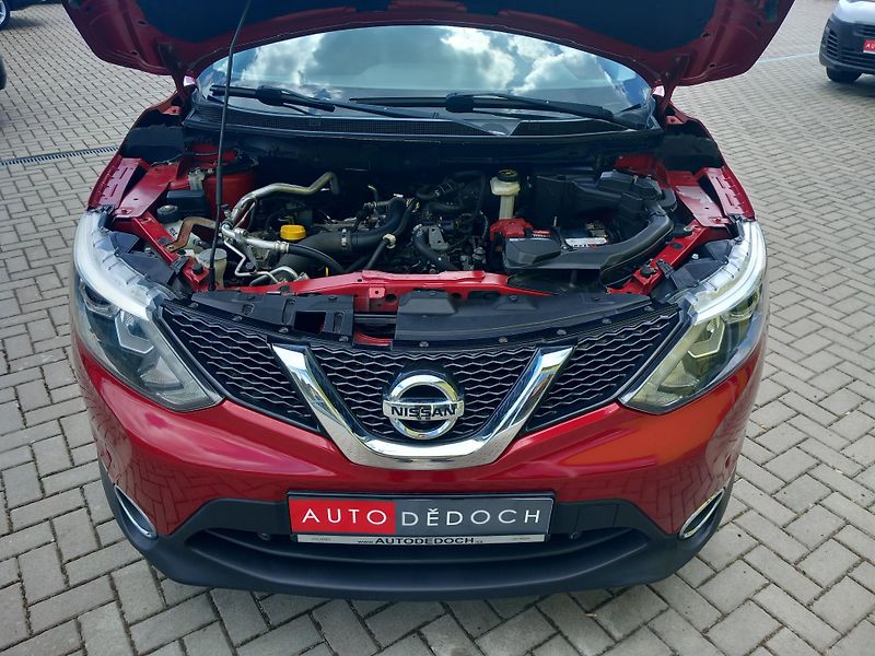 Nissan Qashqai (2014) MAX.VÝBAVA ! PO VELKÉM SERVISE - fotka 30 z 37