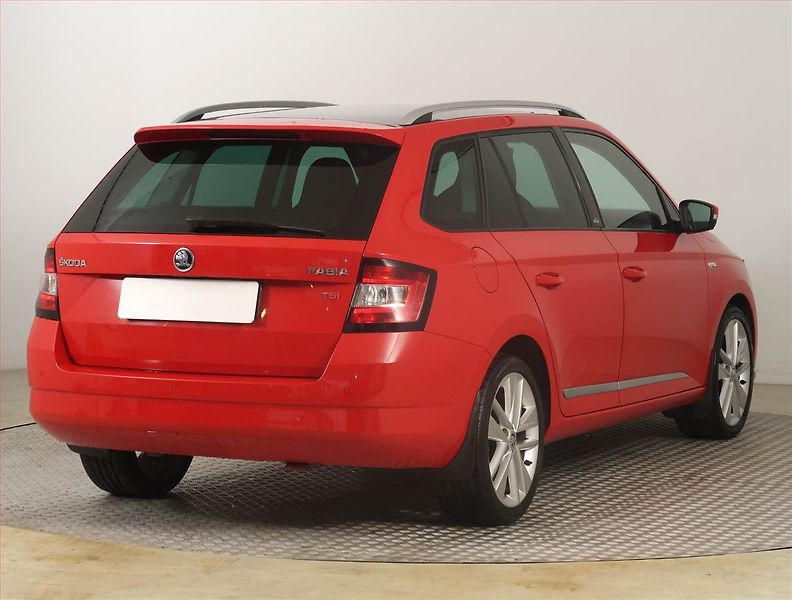 Škoda Fabia (2018) Style 1.0 TSI, ČR,1.maj - fotka 5 z 25