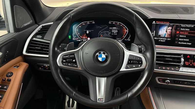 BMW X5 30d AUT xDrive M-paket - fotka 9 z 29