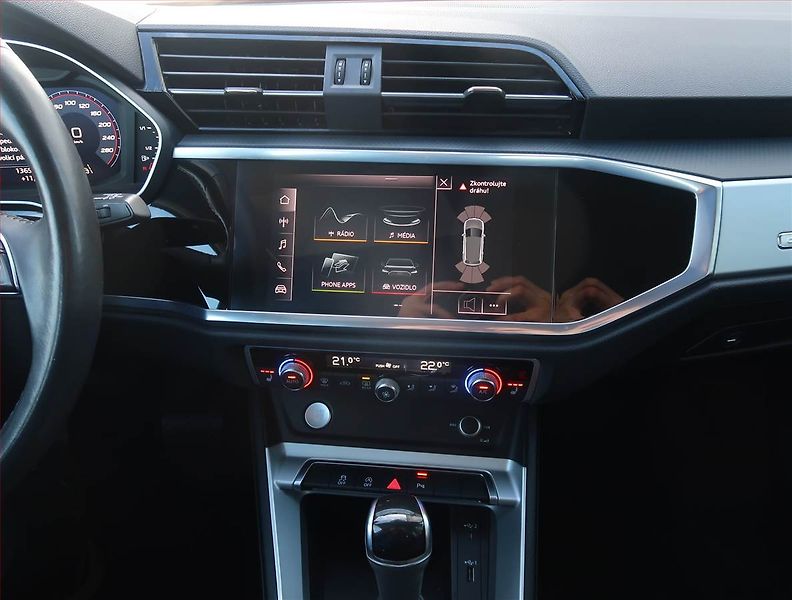Audi Q3 (2020) 40 TFSI - fotka 12 z 25