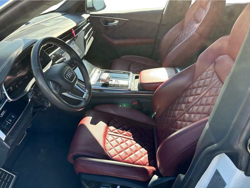 Audi SQ8 4.0 TDI 320 KW Quattro - fotka 11 z 12