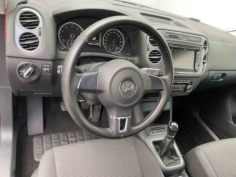 Volkswagen Tiguan (2011) 1.4TSi, ČR, AAC - fotka 12 z 18