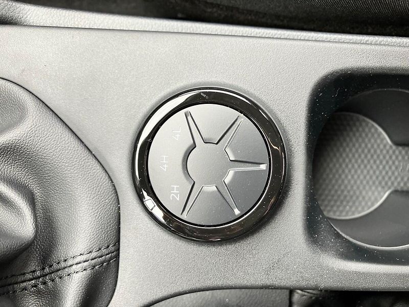 Ford Ranger (2025) XLT, Dvojkabina, 2.0 EcoBlue 1 - fotka 20 z 34