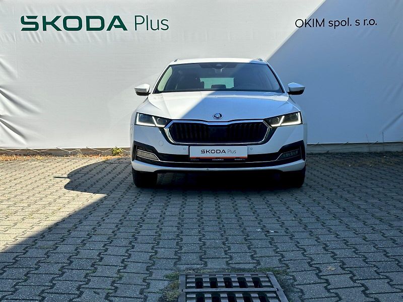 Škoda Octavia (2021) 2.0 TDI 110kW DSG Style Combi - fotka 4 z 22