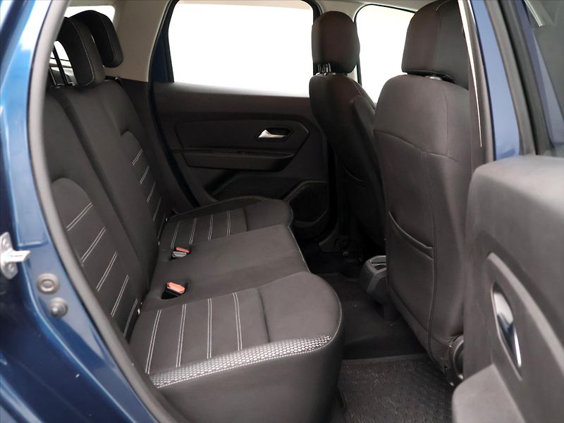 Dacia Duster 1,5 Blue DCI 85kW Prestige - fotka 13 z 36