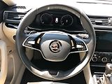 Škoda Superb Combi 2,0 TDI L&K TD 147 kW DS - náhled 18