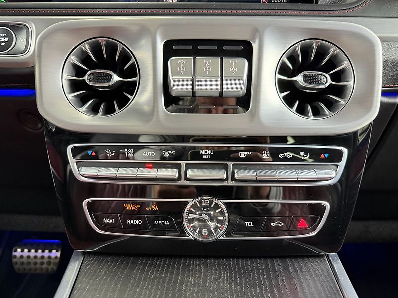 Mercedes-Benz Třídy G V8 430KW MANUFAKTUR, VÝFUKY, W - fotka 23 z 32