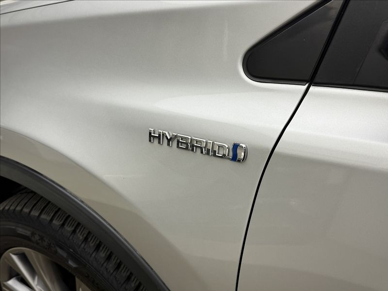 Toyota RAV4 2,5 114kW HYBRID LED KŮŽE 360° - fotka 40 z 45