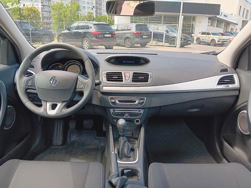 Renault Mégane 1.9 dCI 96kW - fotka 11 z 26