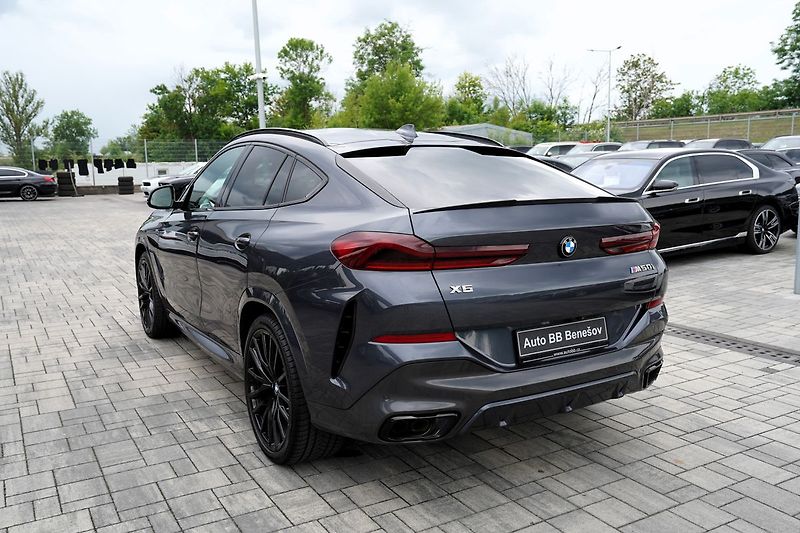 BMW X6 M50i xDrive Lasery, ČR, 530PS - fotka 4 z 48