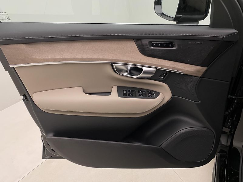 Volvo XC90 B5 AWD BRIGHT PLUS REZERVACE - fotka 7 z 64
