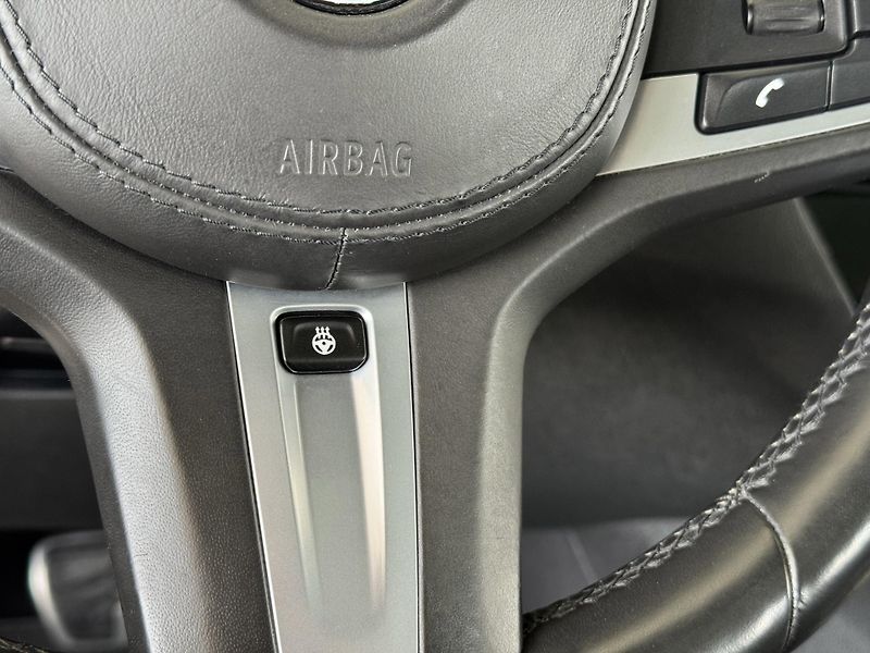 BMW Řada 5 530i xDrive*M-SPORT*REZERVACE! - fotka 29 z 42
