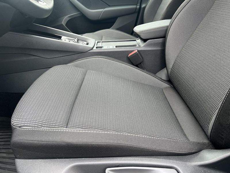 Škoda Octavia Top Selection 1.5TSi 110kw DSG - fotka 11 z 51