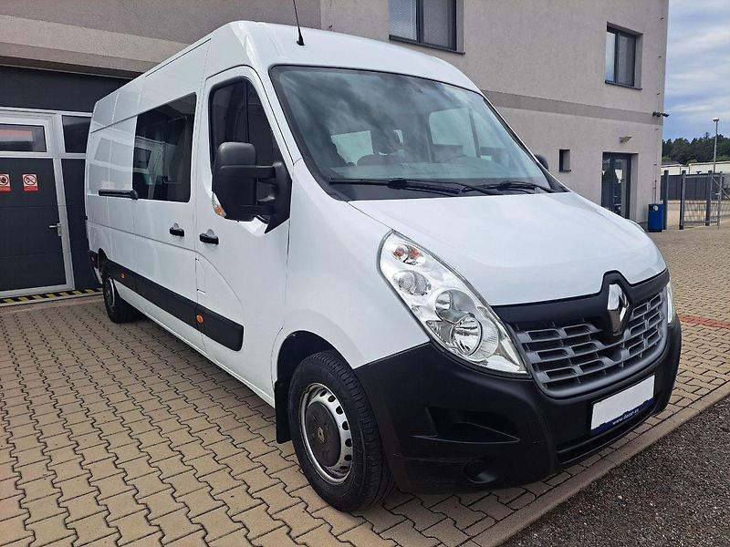 Renault Master (2017) 2.3 DCI L3H2, 7 míst, ZÁRUKA - fotka 1 z 33