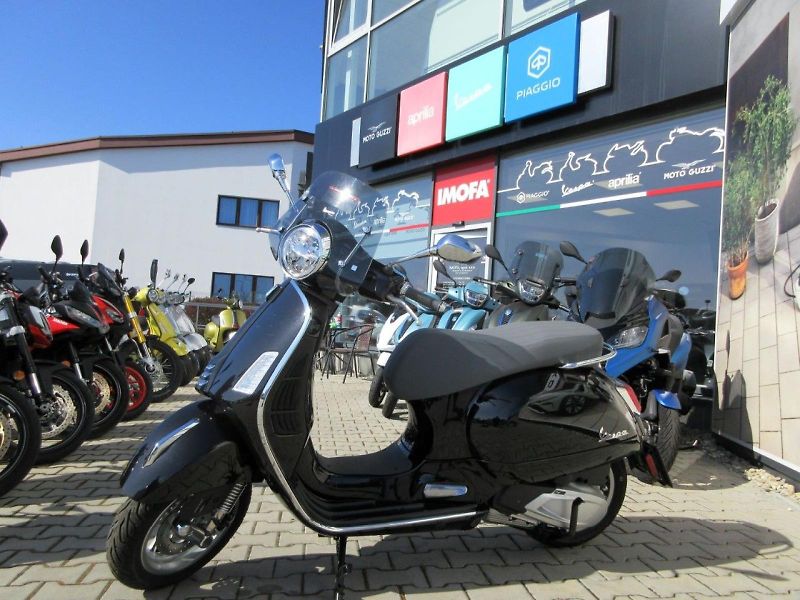 Vespa (2026) GTS 310 e5+ - fotka 2 z 11