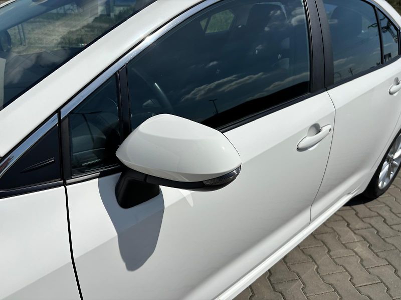 Toyota Corolla 1.5 Dynamic Force Comfort Tech - fotka 26 z 27