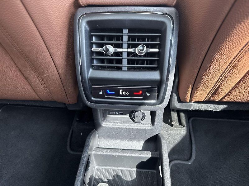 Škoda Kodiaq (2025) 1.5 TSI iV DSG Exclusive Selec - fotka 27 z 36
