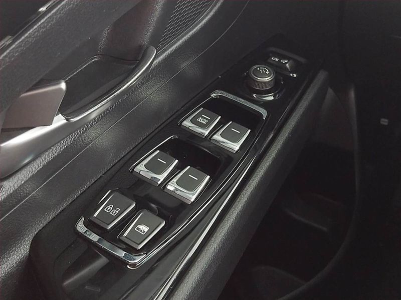 SsangYong Korando (2022) 1.5 T-GDI, Automat, Serv.kniha - fotka 17 z 20