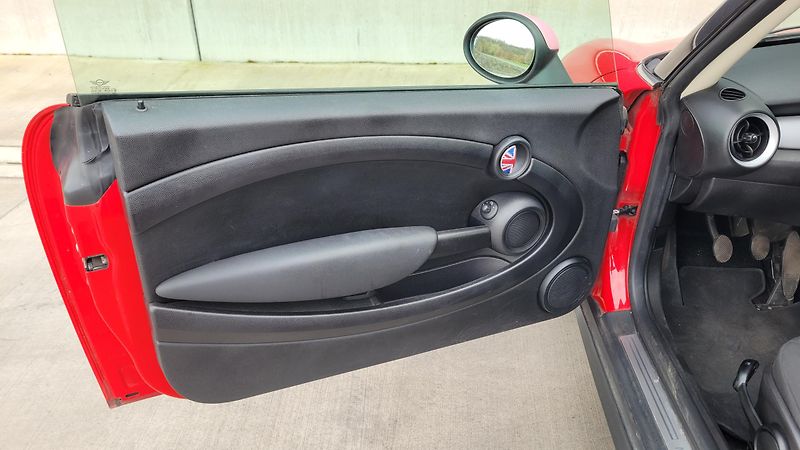 Mini One 1,6i 55Kw  - fotka 14 z 21