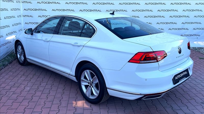 Volkswagen Passat 2,0 TDi,147kW,DSG,STK 6/27 - fotka 6 z 26