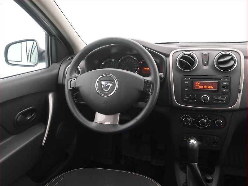 Dacia Logan (2015) 1.2 16V, Serv.kniha, Tempomat - fotka 7 z 14