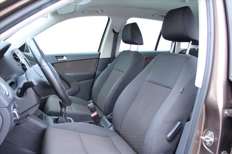 Volkswagen Tiguan 1.4 TSI SERVISNÍ KNIHA ČR - fotka 10 z 22