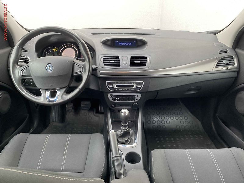 Renault Mégane (2016) 1.5 dCi, ČR, AC, tempo, park - fotka 8 z 16