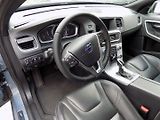 Volvo V60 (2016) 2.0-D4/Inscription/LED/DPH/ - náhled 9