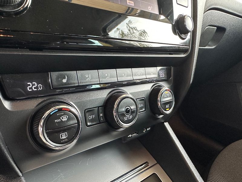 Škoda Octavia (2013) 1.4TSi 103kW,PO VELKÉM SERVISU - fotka 13 z 17